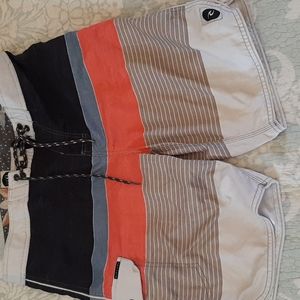 EUC Men's board shorts